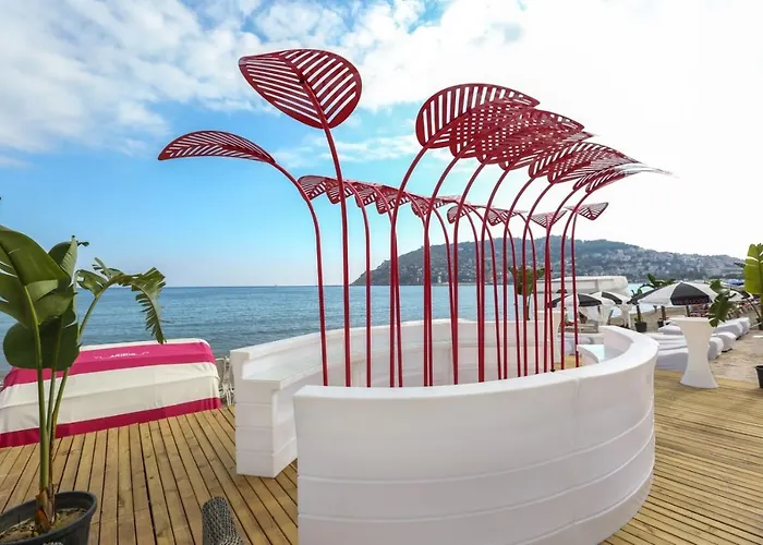 Ξενοδοχείο Anjeliq House 3*