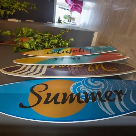 Ξενοδοχείο Anjeliq House Αλάνια