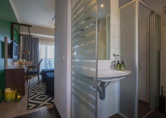 Отель Anjeliq House 3*