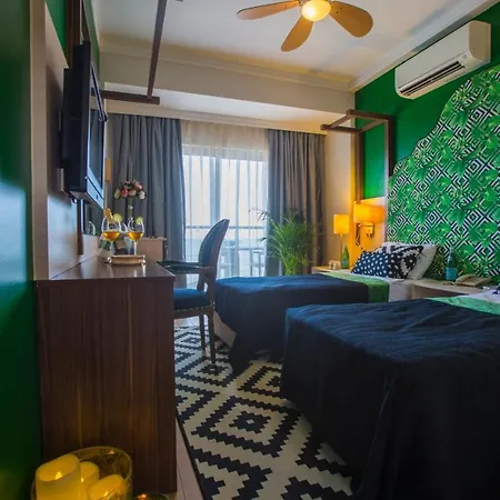 Anjeliq House Otel 3*