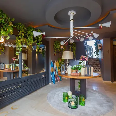 Anjeliq House Аланія